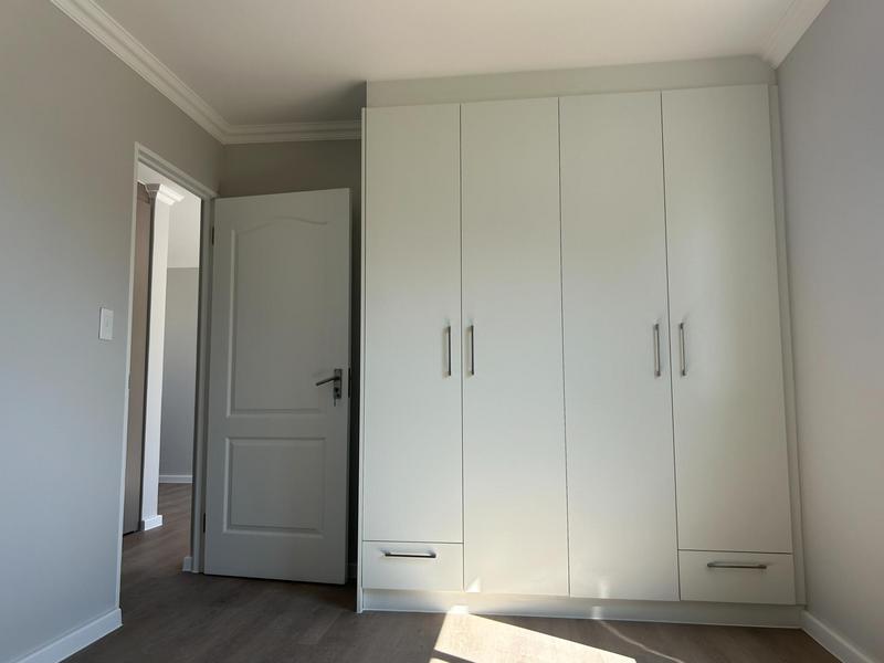 To Let 1 Bedroom Property for Rent in Sunningdale Western Cape